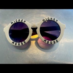 Mickey Mouse toddler sunglasses